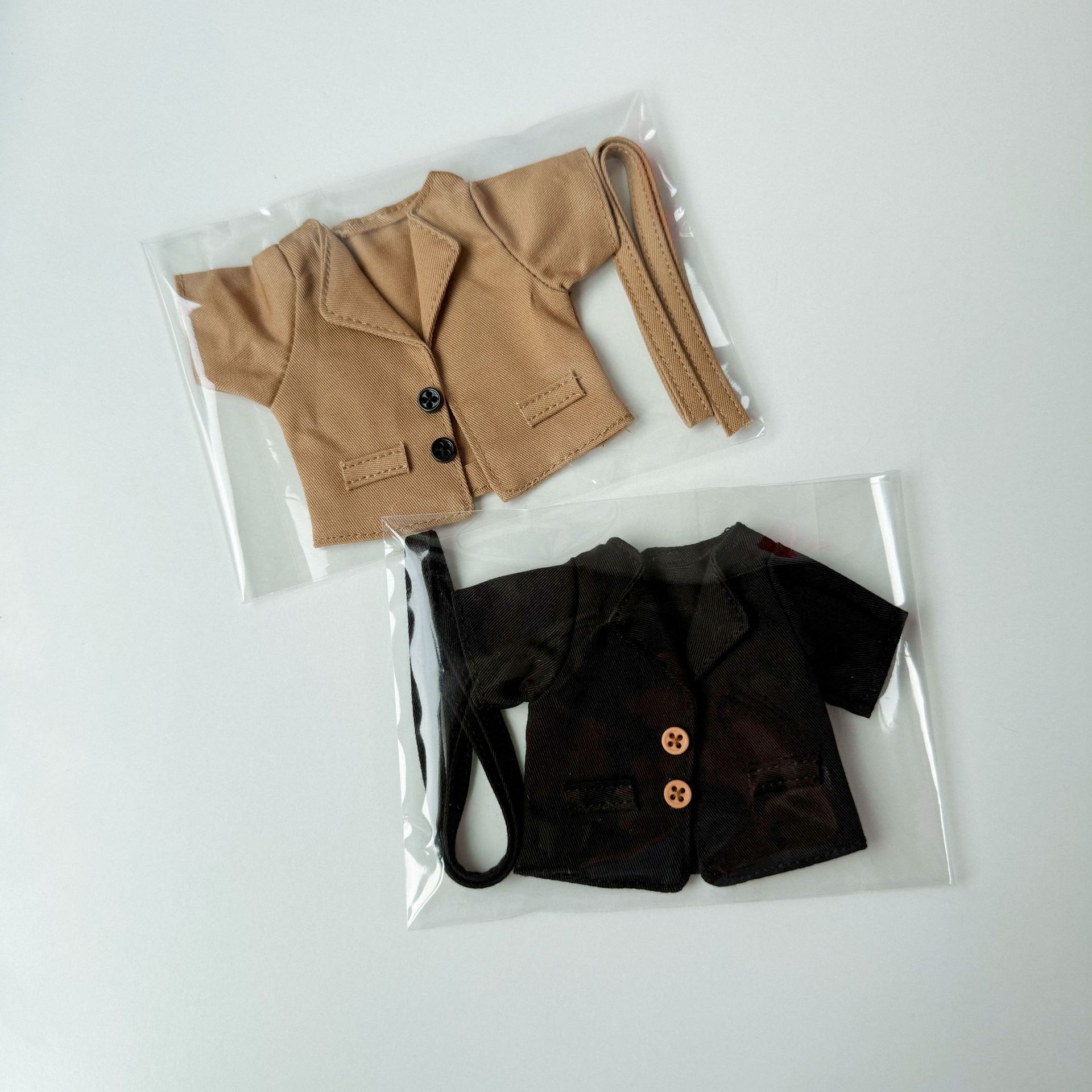 Nuevo gabardina Vintage Labubu - Vintage Fashion Stores reseña y precio