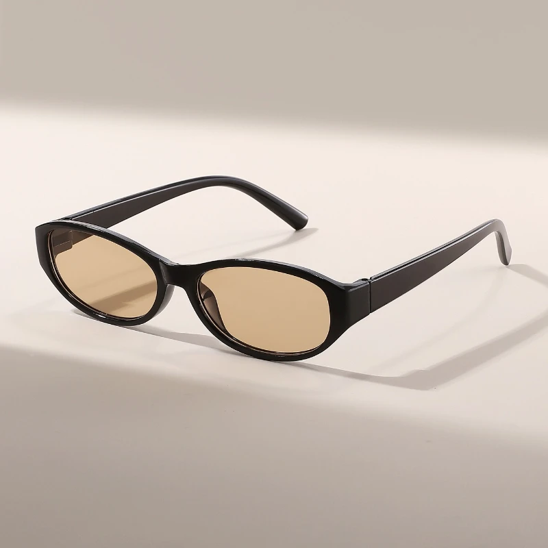 Gafas de sol ovaladas de estil - Vintage Fashion Enthusiasts reseña y precio